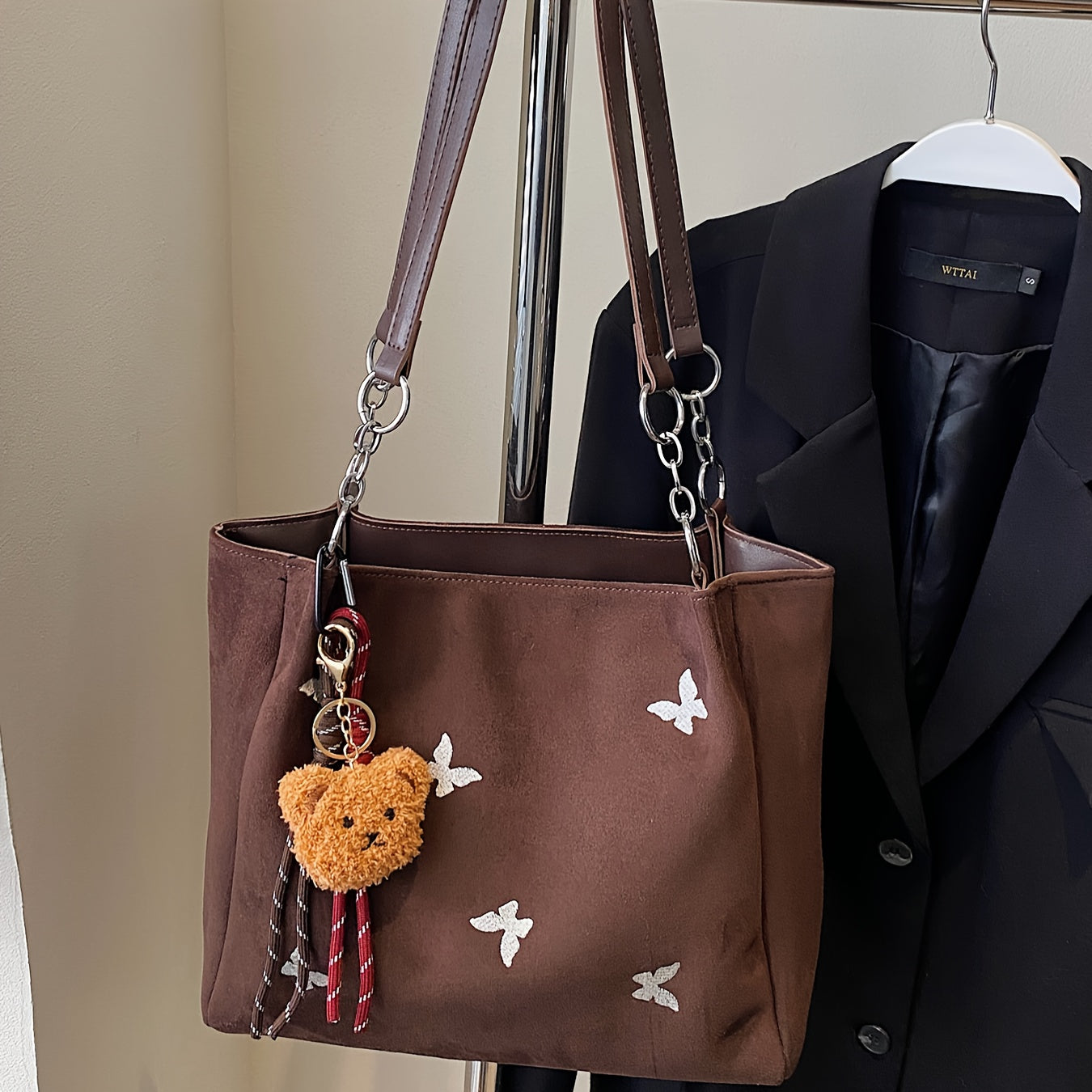 Women's Tote Bag 1pc New Fashion Butterfly Embroidery Large Capacity Autumn Winter Tote Bag, Fashionable Shoulder Bag Elegant Commuter Large Capacity Handbag, Suitable for Various Occasions, with Cute Furry Charm