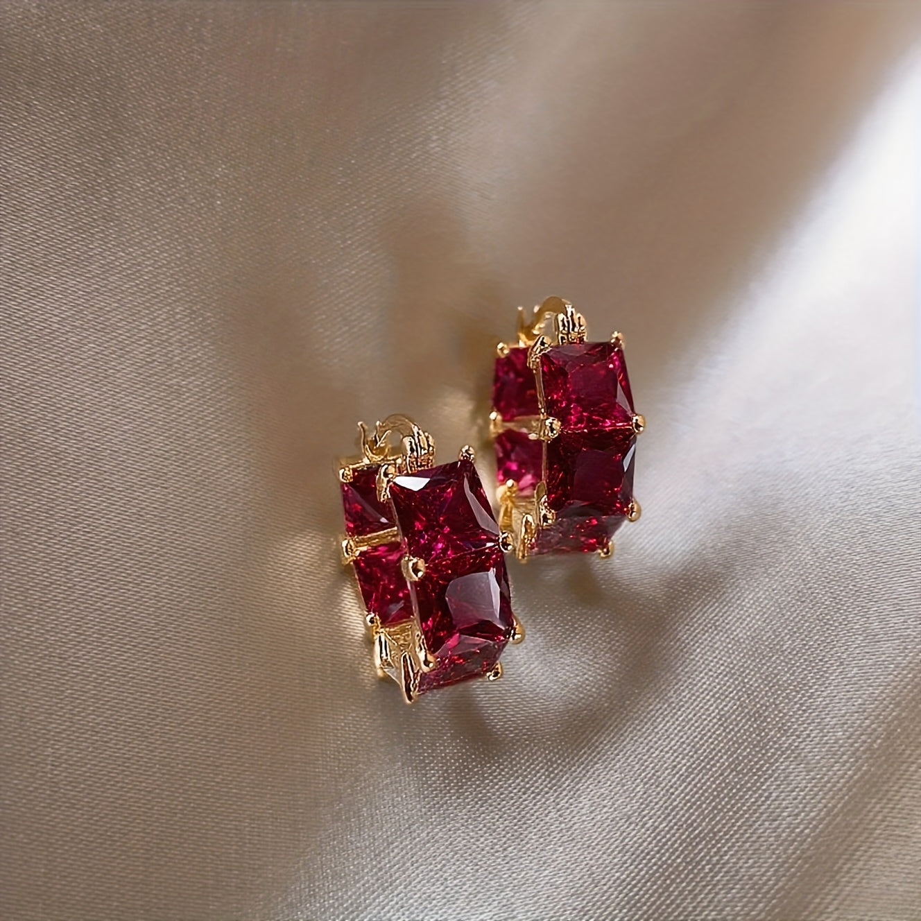 2pcs Golden Stone Earrings