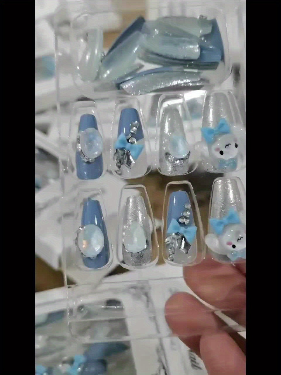 [Playful Nail Design] 24pcs Sanrio Cinnamoroll Press-On Nails | Silvery Glitter, Ballet Style, Full Cover, Glossy Finish, Cartoon Design, Medium Length, ABS Material, Manicure & Pedicure, Nail Art Accessories