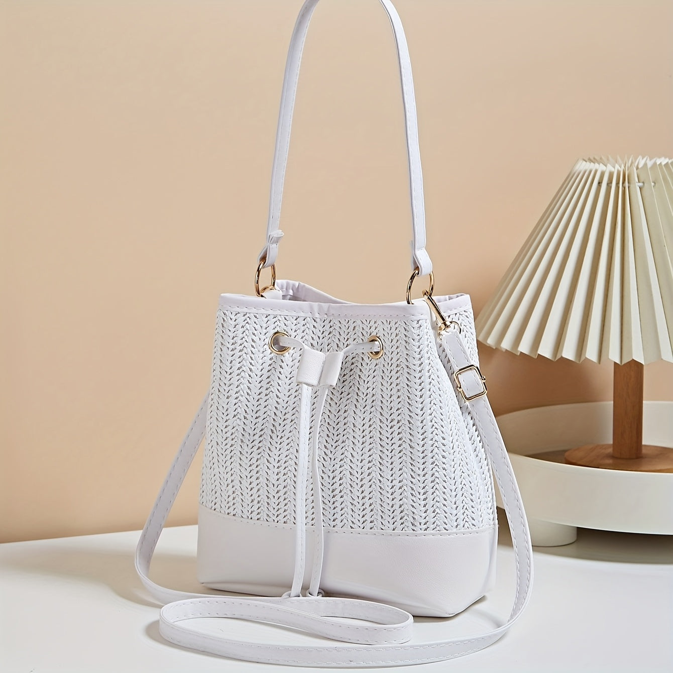 Stylish White Crossbody Bag for Women - Chic Adjustable Strap, Polyester Lined, Zipper Closure, Perfect for Casual or Urban Outfits, Crossbody Purse