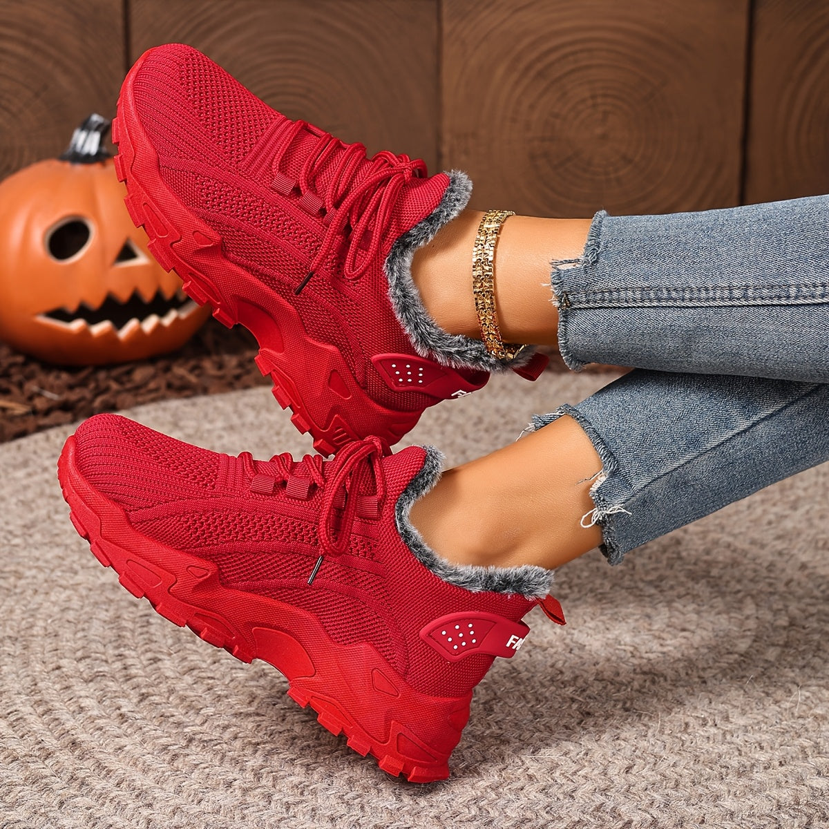 ZOSIVC Women's Plus Size Winter Warm Fleece Sneakers - Full Grip Traction Pattern, Non-Slip Sole, Black/White Color Options, Suitable for Cold Weather, Outdoor Walking (Wide Version Available), Women's Winter Sports Shoes,