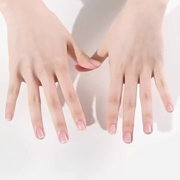 24pcs/48pcs Of White French Short Square Nail Set, with Glossy Surface And Artistic Lines, Cute Fake Nails, Heart-shaped Pattern Nail Sticker Set, with Jelly Glue And Nail Polish, Perfect for Parties, Gatherings, And Daily We