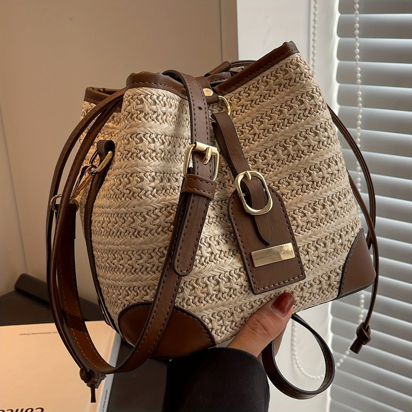 LABOONOO Women's Geometric Straw Bucket Bag - Hemp Crossbody Shoulder Purse with Adjustable Drawstring Closure, Beige & Brown Boho-Chic Design for Casual & Formal Occasions, Crossbody Purse