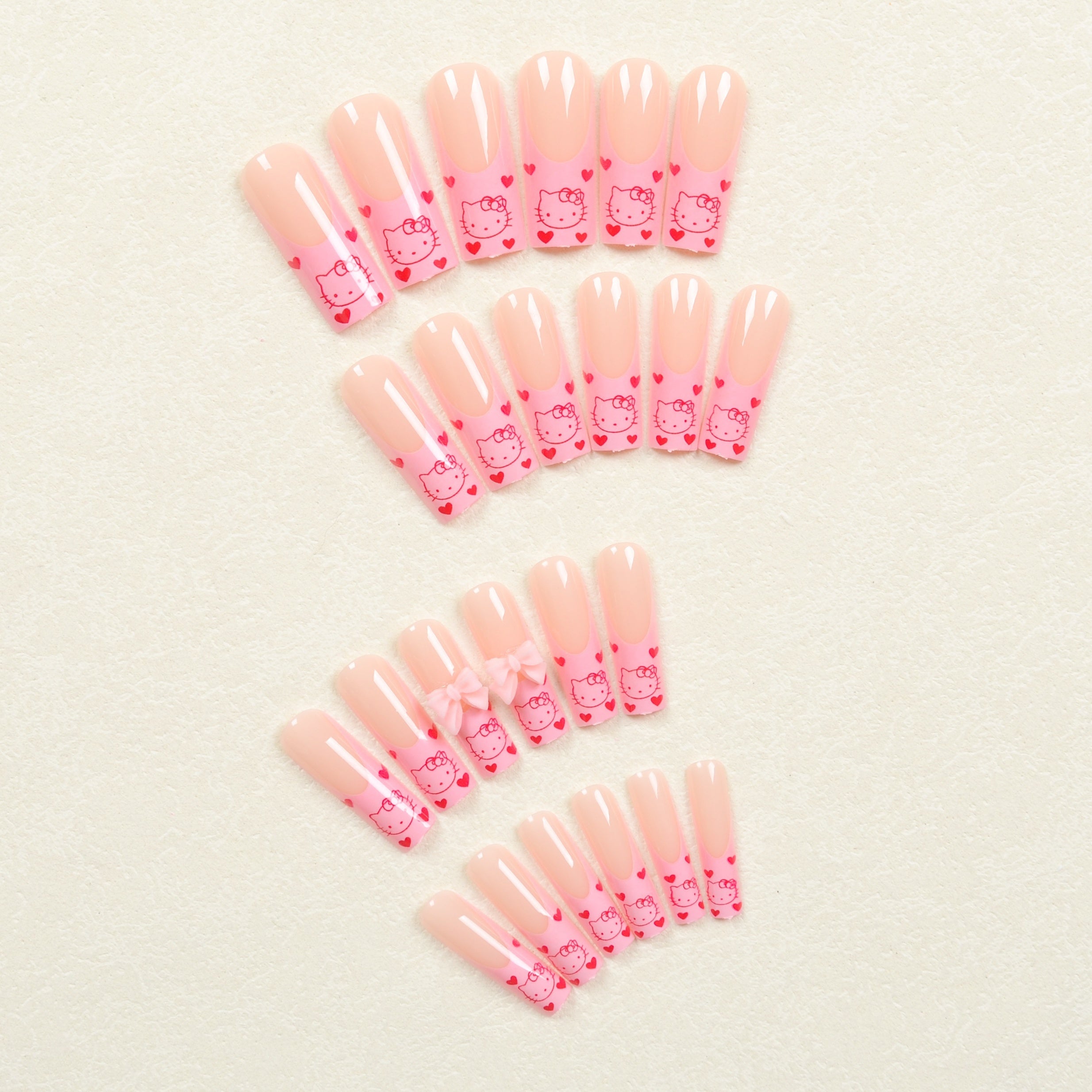 Chelsea Hello Kitty Press-On