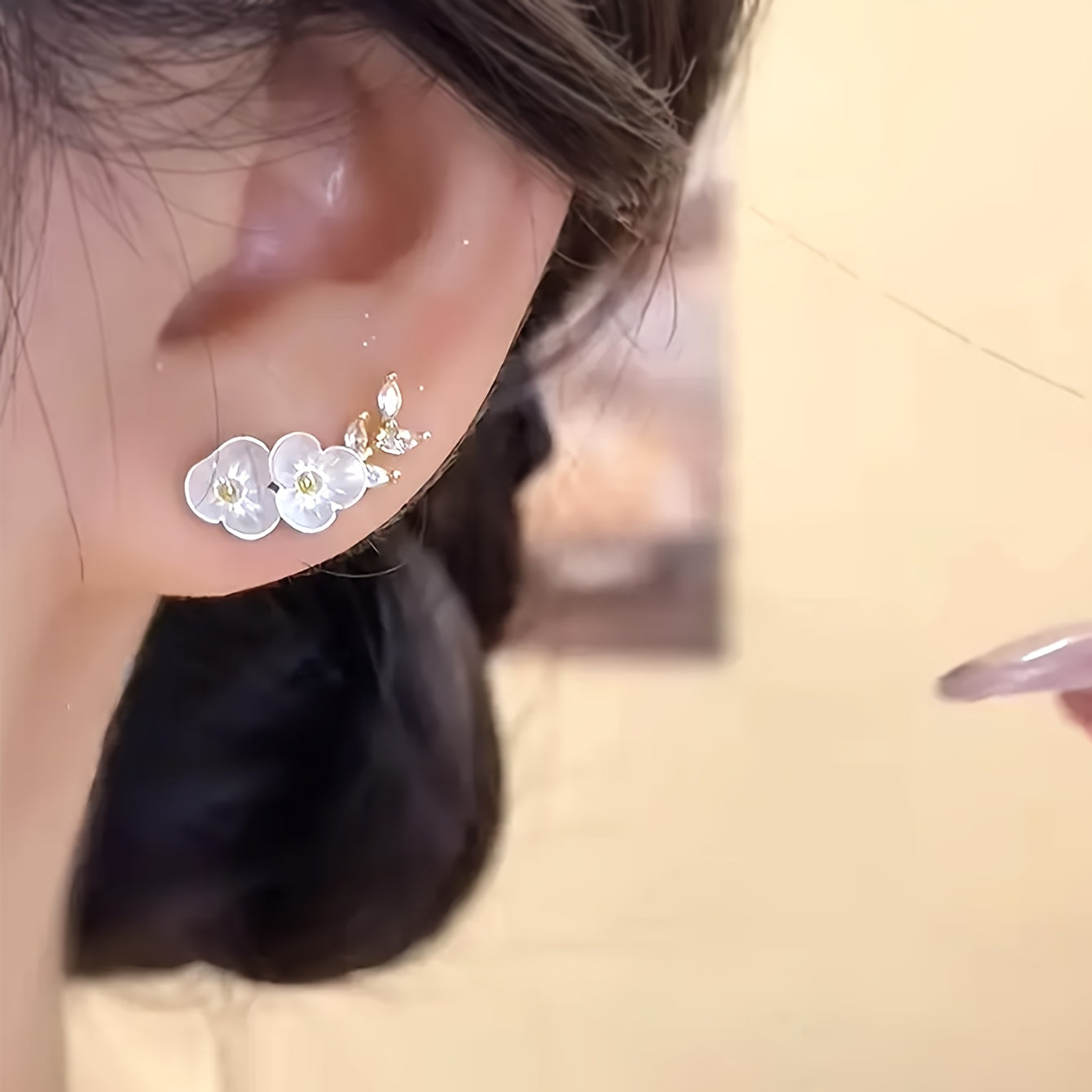 [NEW]A Pair of 2pcs, Camellia Earrings, High-Quality Jewelry, Upgraded Temperament Earrings, High-End Decorative Earrings, Suitable for Daily Wear, Wedding Season Accessories, Suitable for Gifts for Girlfriends, Classmates An