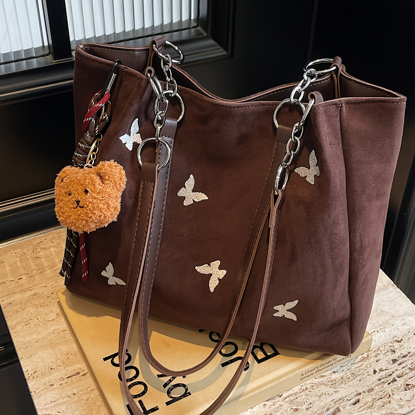 Women's Tote Bag 1pc New Fashion Butterfly Embroidery Large Capacity Autumn Winter Tote Bag, Fashionable Shoulder Bag Elegant Commuter Large Capacity Handbag, Suitable for Various Occasions, with Cute Furry Charm