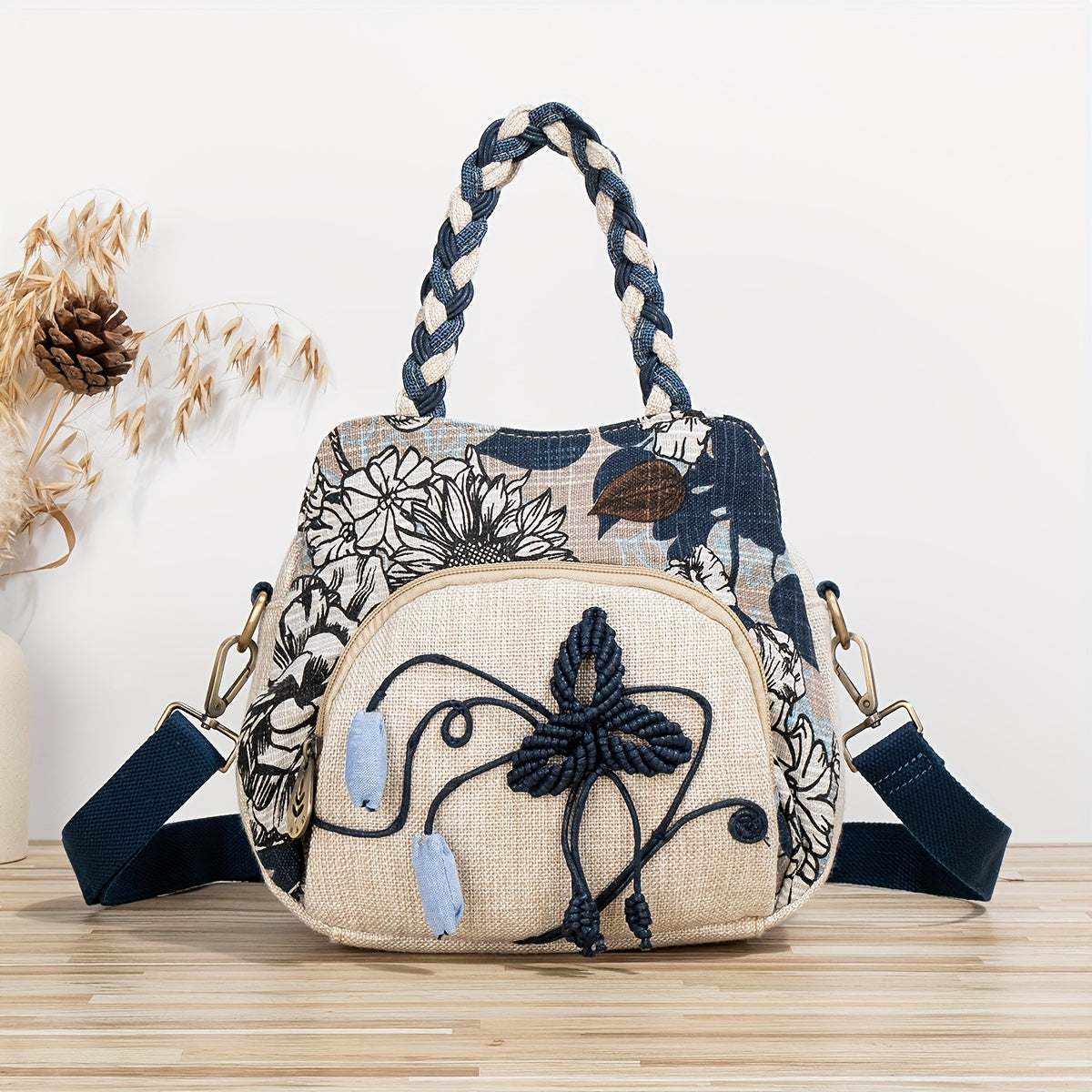 [Handmade Bohemian Tote] Bohemian-Style Handmade Flower Tote Bag | Multiple Compartments, Original Design for Toiletries, Random Cuts