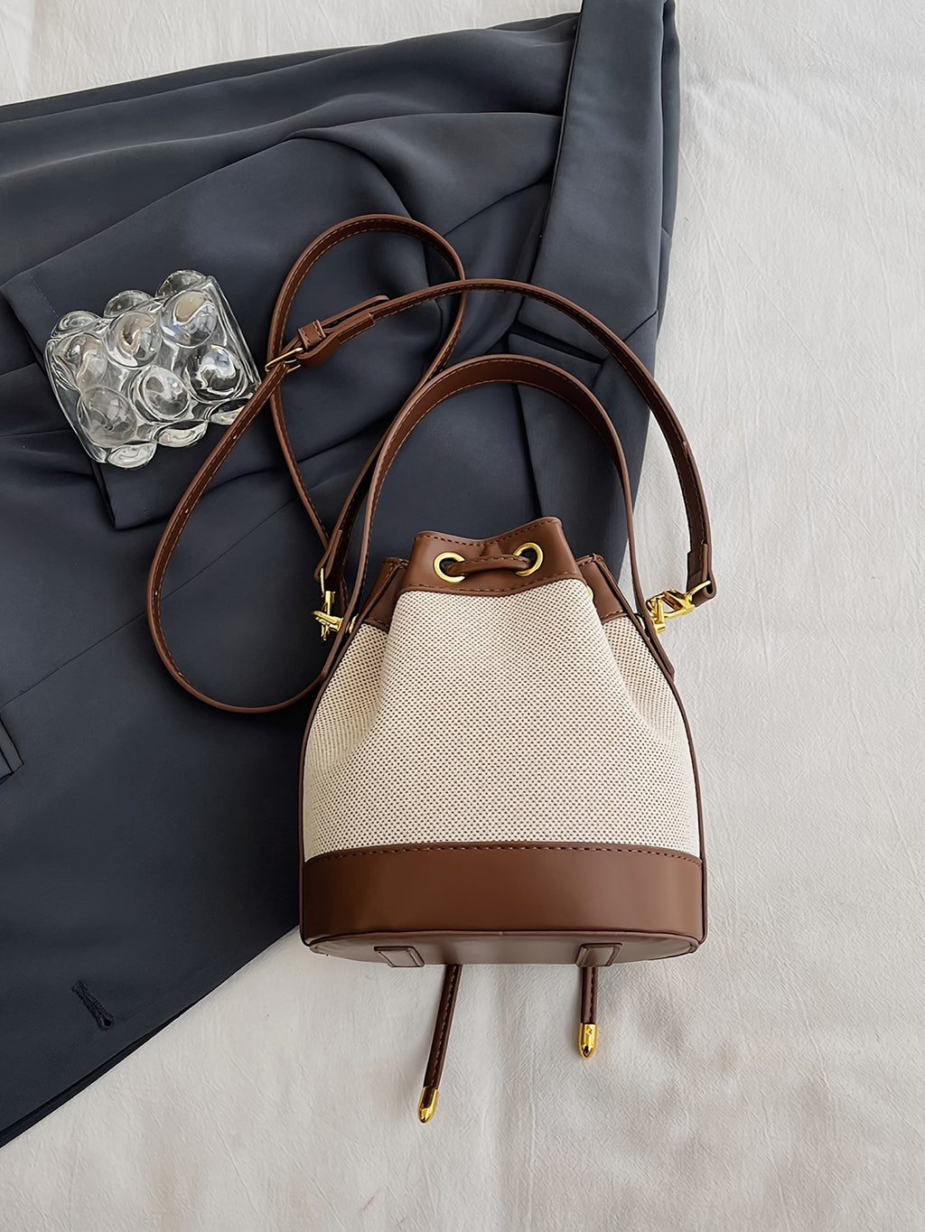 Wo 's Bucket Bag with Braided Rope Closure - Beige & Brown Casual Handbag, Detachable Strap for Shoulder   or Hand Carry, Spacious Everyday Tote for Work & Outings