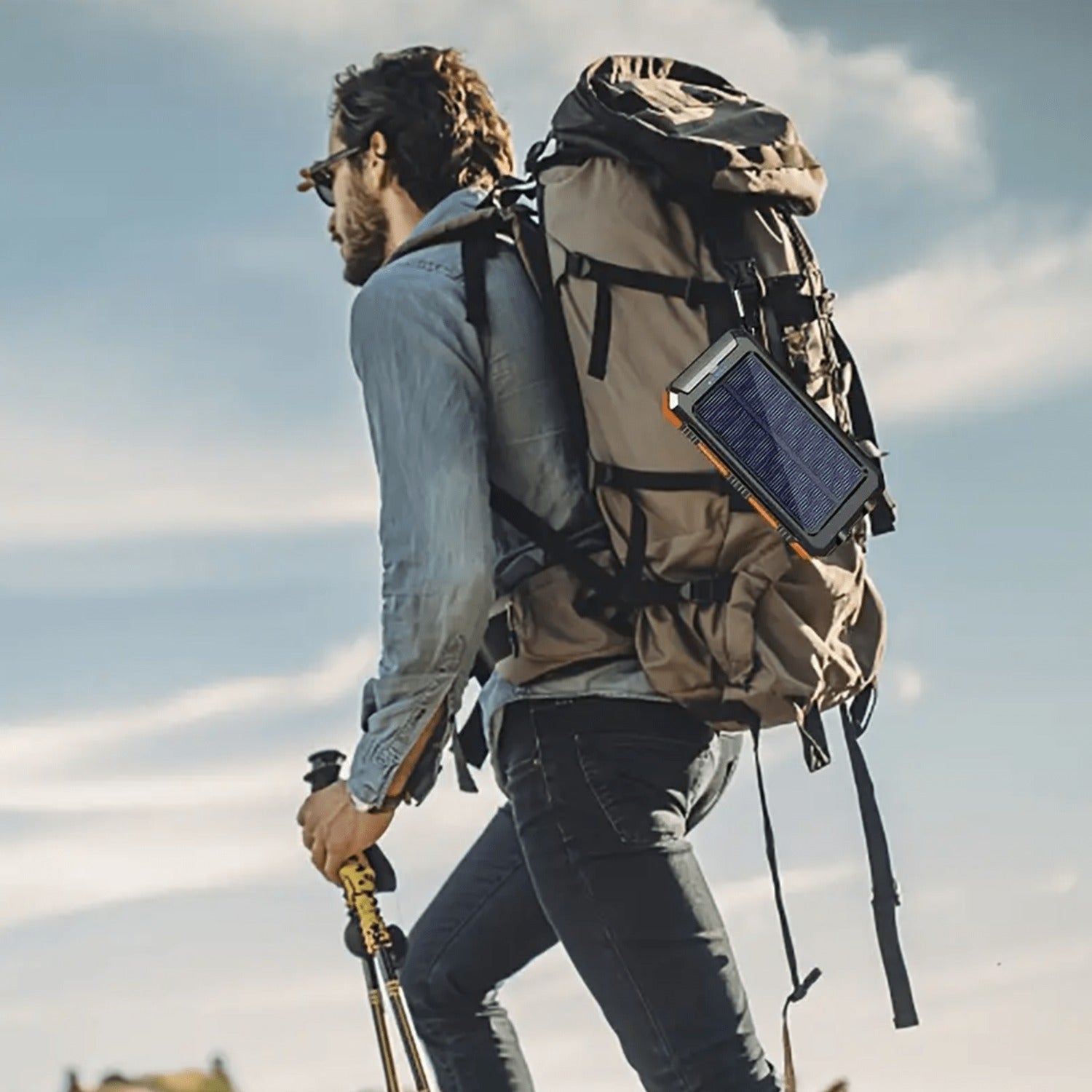 Portable Solar Mobile Phone Charger, Camping External Battery Charger for Mobile Phones, 2 USB/ LED Flashlights with Compass for Outdoor Activities, Portable Solar Power Bank, Solar Battery, Portable Charger Power Bank, Solar