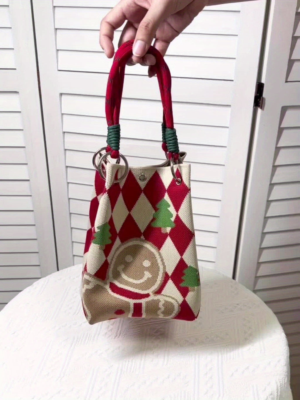 Gingerbread for Man Knitted Handbag/Festive Red & Checkered Design with Magnetic Closure, Removable Strap, and Golden Accents/Perfect Christmas Gift for Women, Holiday Accessory, Playful Design, Magnetic Closure Bag