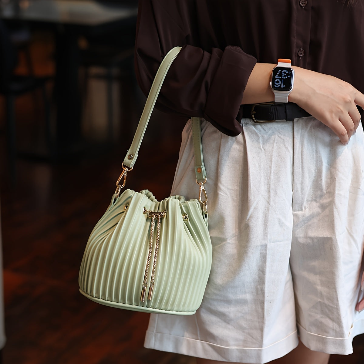 [Versatile Purse, Chic Design] Women's Shoulder Bag with Detachable Chain Strap - Elegant Synthetic Purse, Drawstring Closure, for Everyday, Formal, Party - Available in Beige, Gray, Pink, Green, White, Purple, Black - Women'