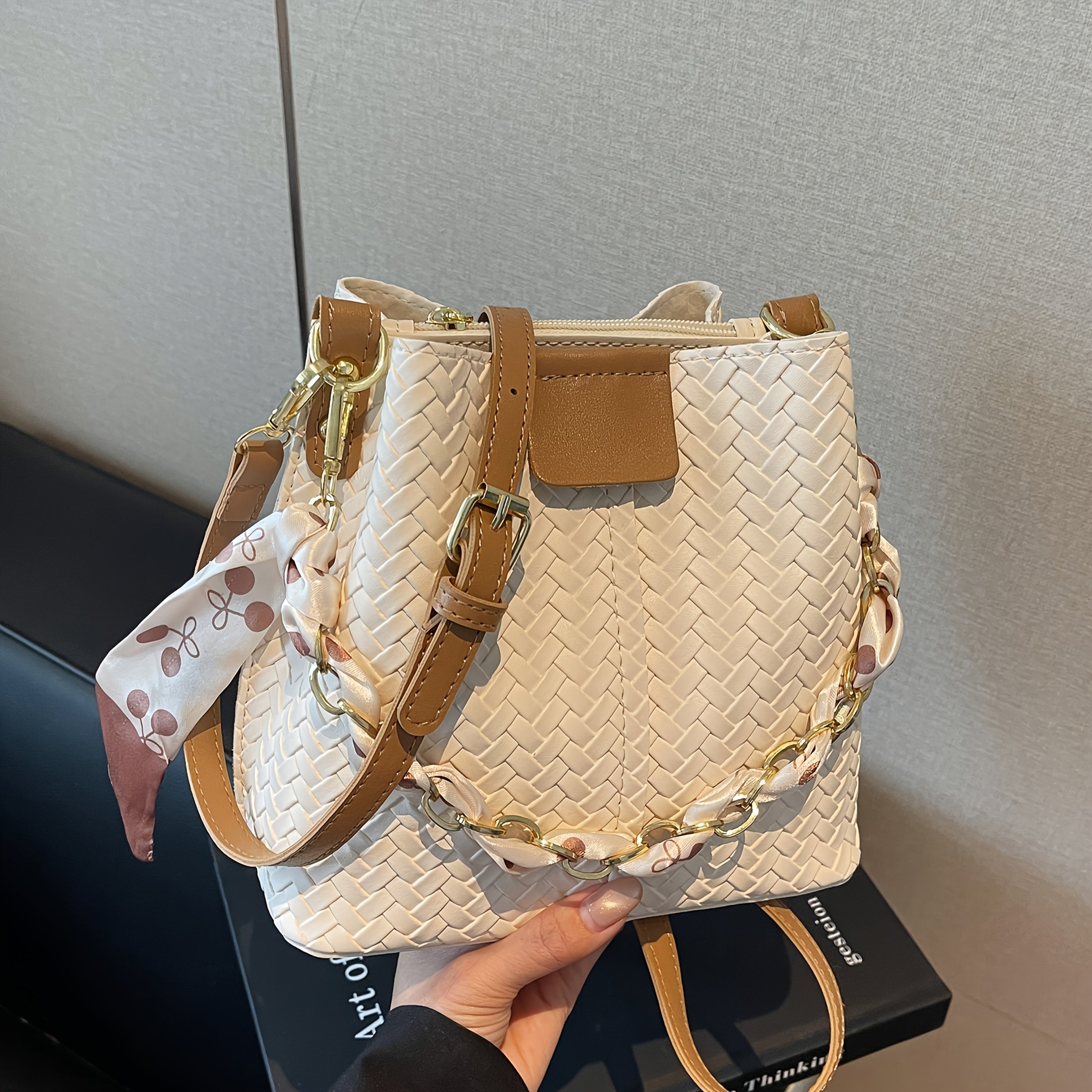 Women's Woven Tote & Bucket Bag - Convertible Crossbody/Handbag with Golden-Tone Hardware, Beige/Black Detachable Strap, Retro Woven-Pattern Shoulder Purse for, Casual & Formal Events (Adjustable, Snap Closure)