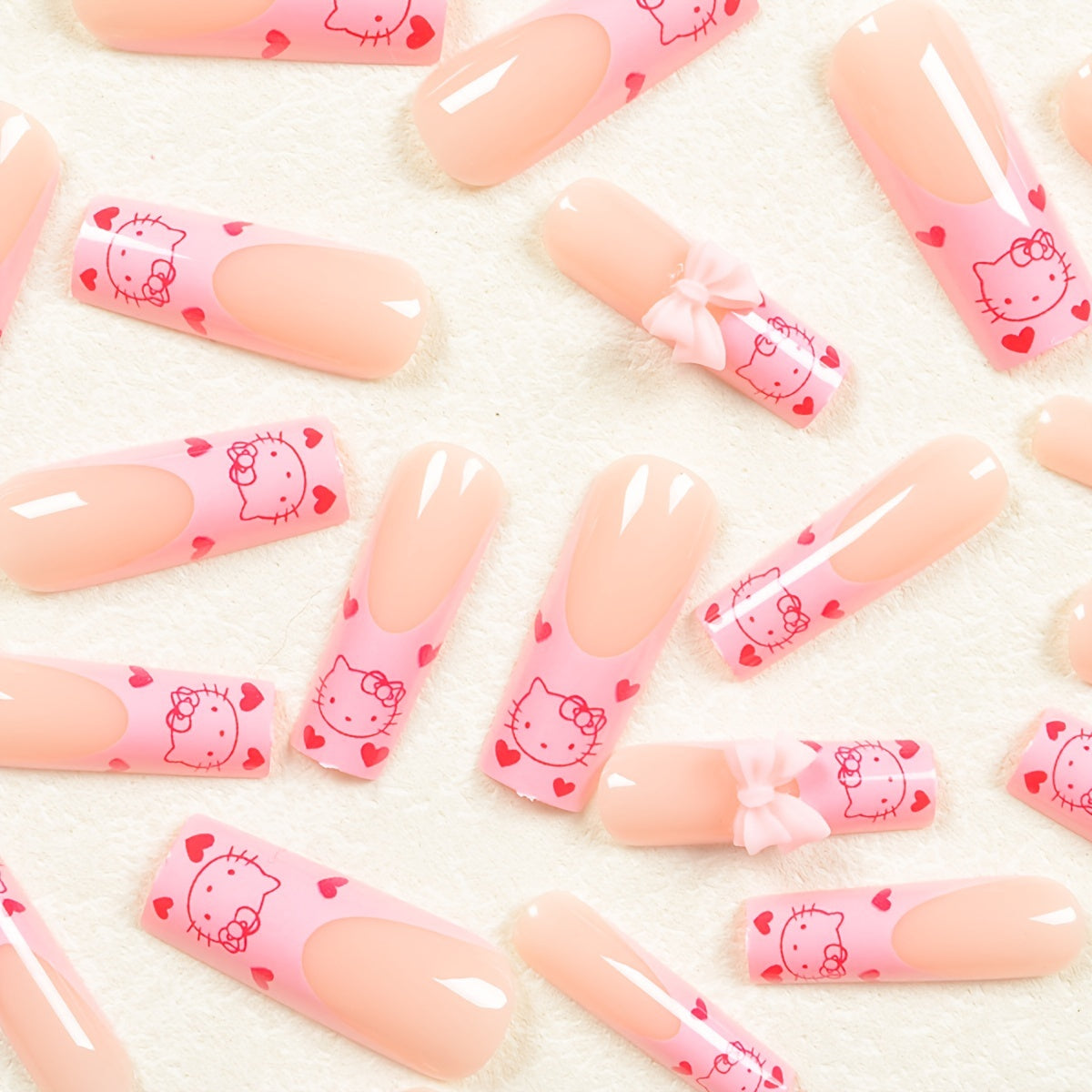 Chelsea Hello Kitty Press-On