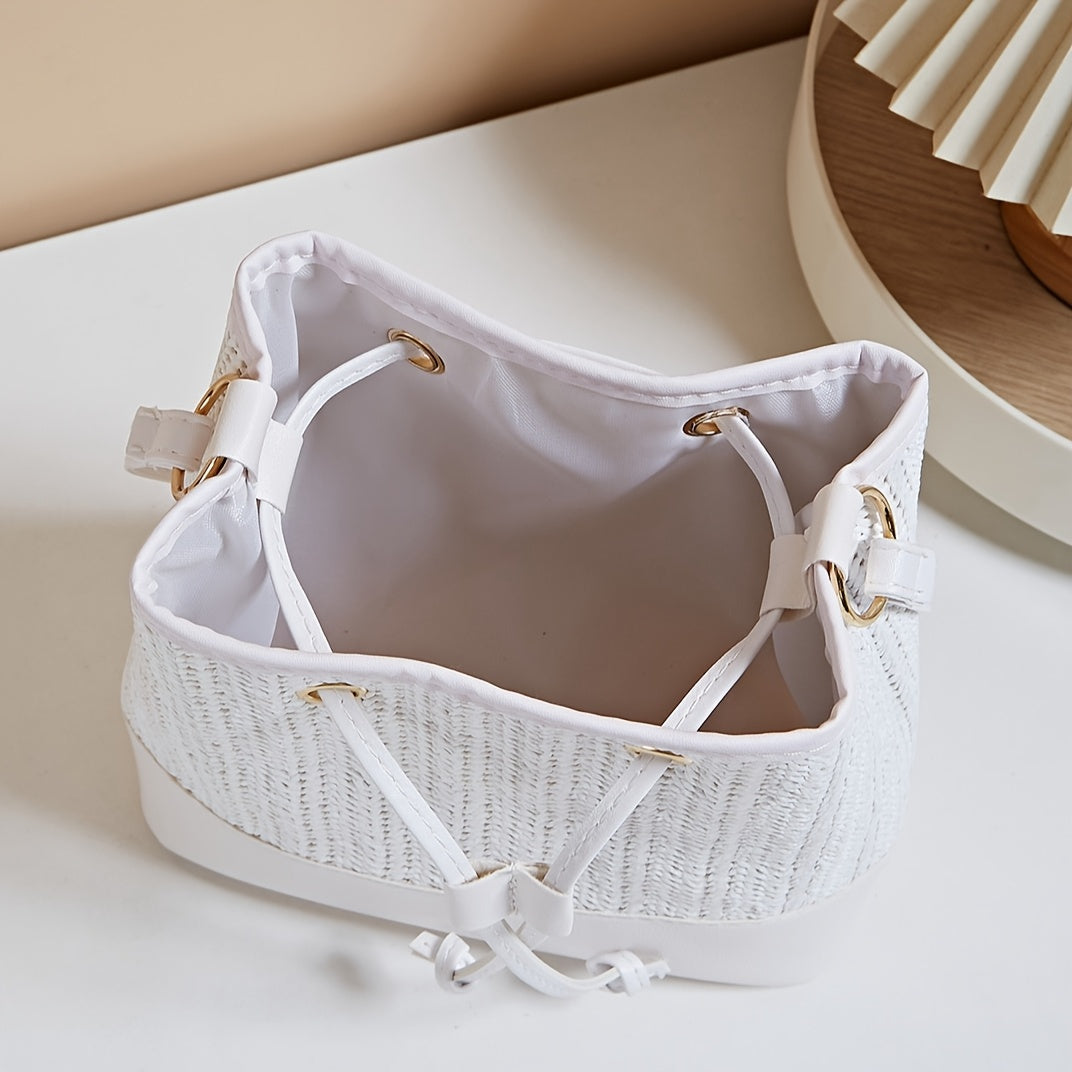 Stylish White Crossbody Bag for Women - Chic Adjustable Strap, Polyester Lined, Zipper Closure, Perfect for Casual or Urban Outfits, Crossbody Purse